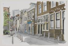 28118 Gezicht op de westelijke straatwand van de Loeff Berchmakerstraat te Utrecht met de huizen nrs 50-lager, uit het ...